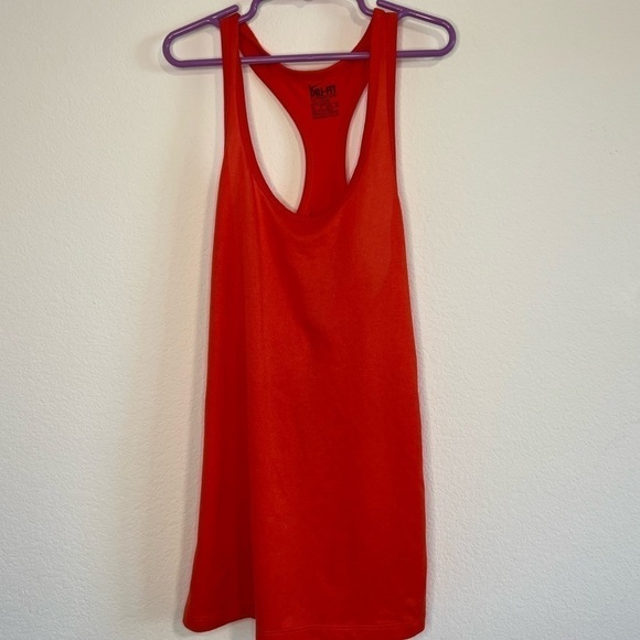 Nike Women’s Red Dri-Fit Tank Top Size XS - Picture 1 of 6